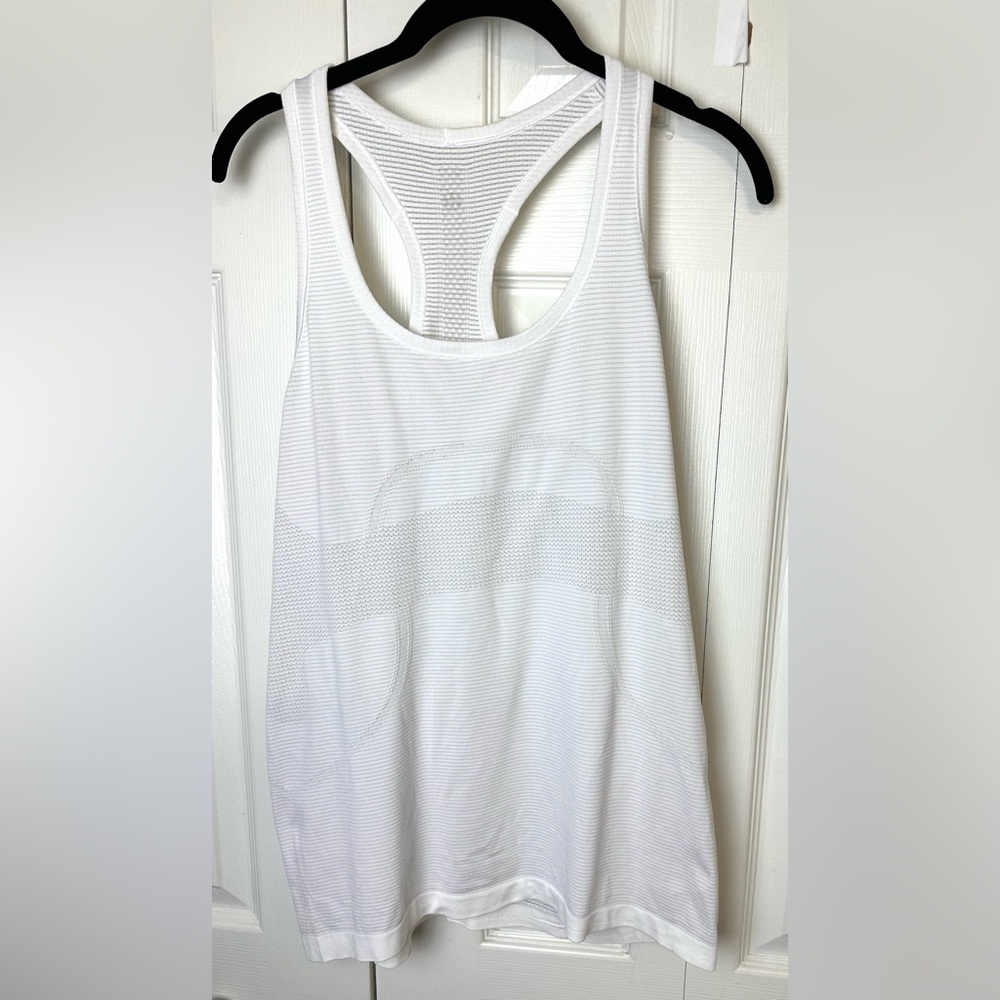 Lot 2 LULULEMON Swiftly Tech Racerback Tank Tops Pink Raspberry Glo Light White - Picture 3 of 16